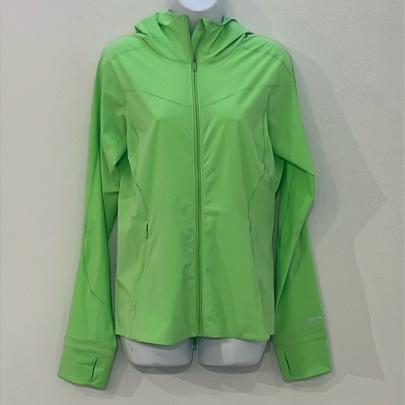 Lululemon Mist Over Windbreaker Size 8 - Picture 8 of 16